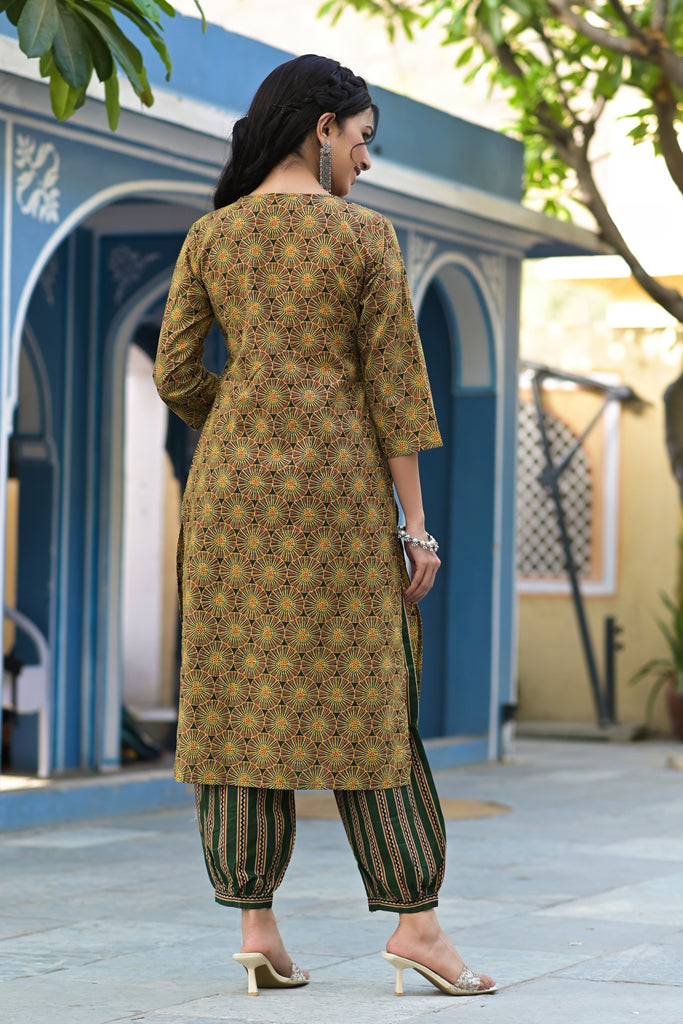 Seawood Green Multi Color Printed Ethnic Kurta With Izhaar Pants (Set of 2)-Kurta Set-The Kapas